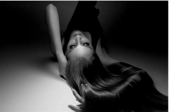 308777_292473367437772_1494909930_n