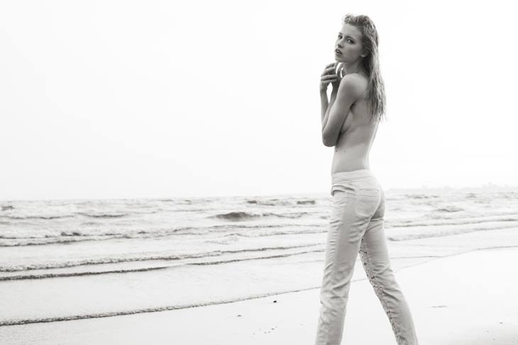 59572_397252413707570_1354413303_n