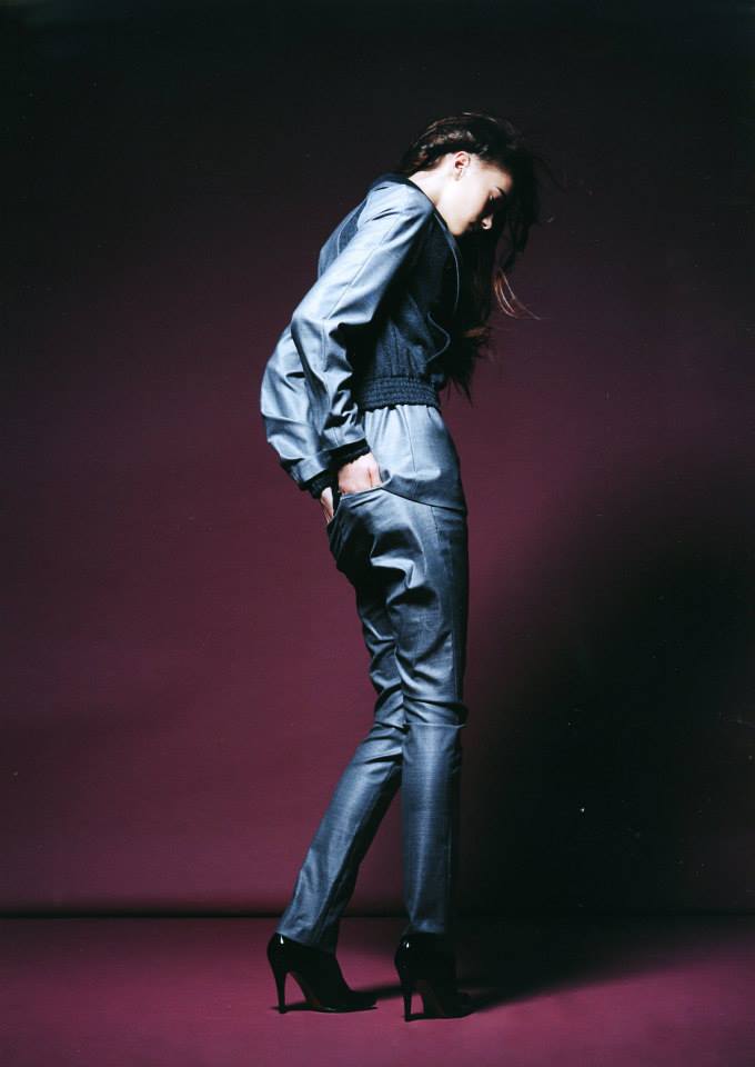 988503_384362604996551_283490433_n